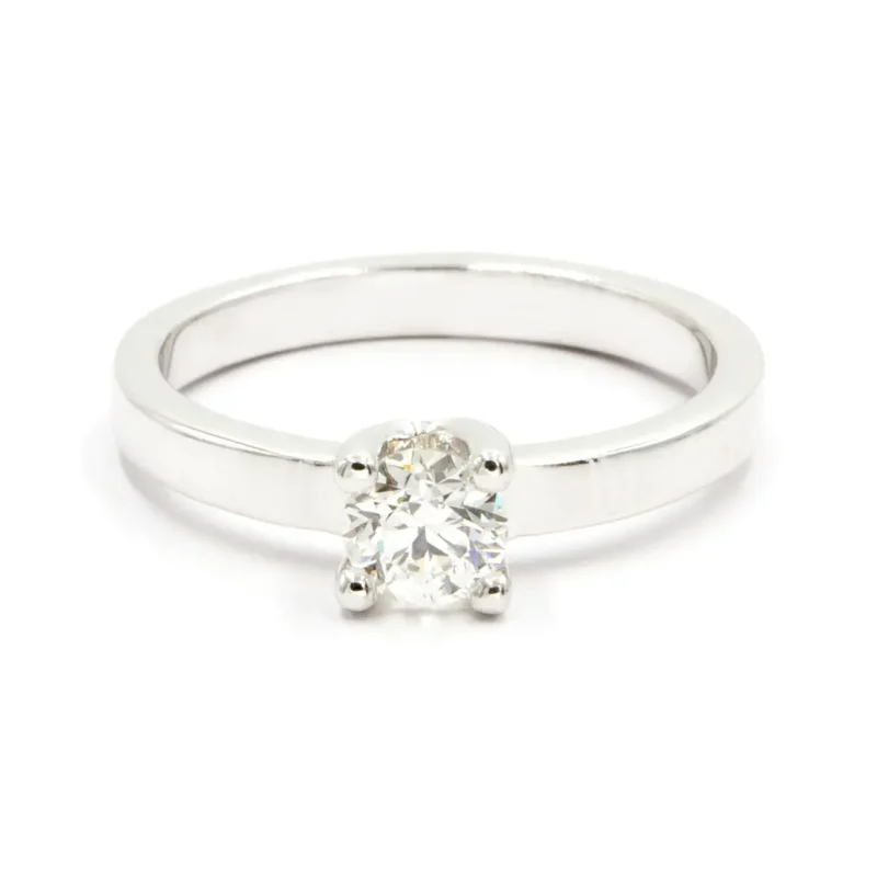 Solitarios de Compromiso