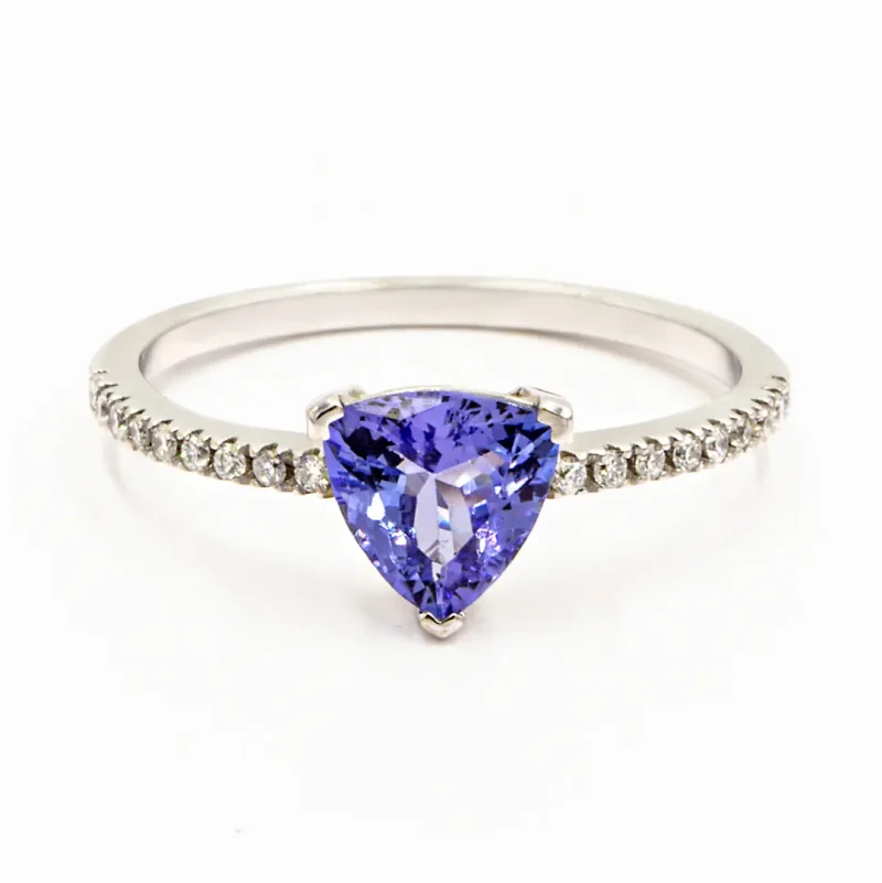 Anillos con Piedra  de Color